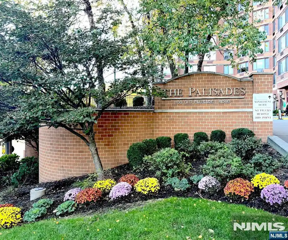 Photo 1 of Condo for sale at 100 Old Palisade Rd #1516, Fort Lee, NJ 07024 | MLS# 26039441 | Listing updated on 2026-10-21