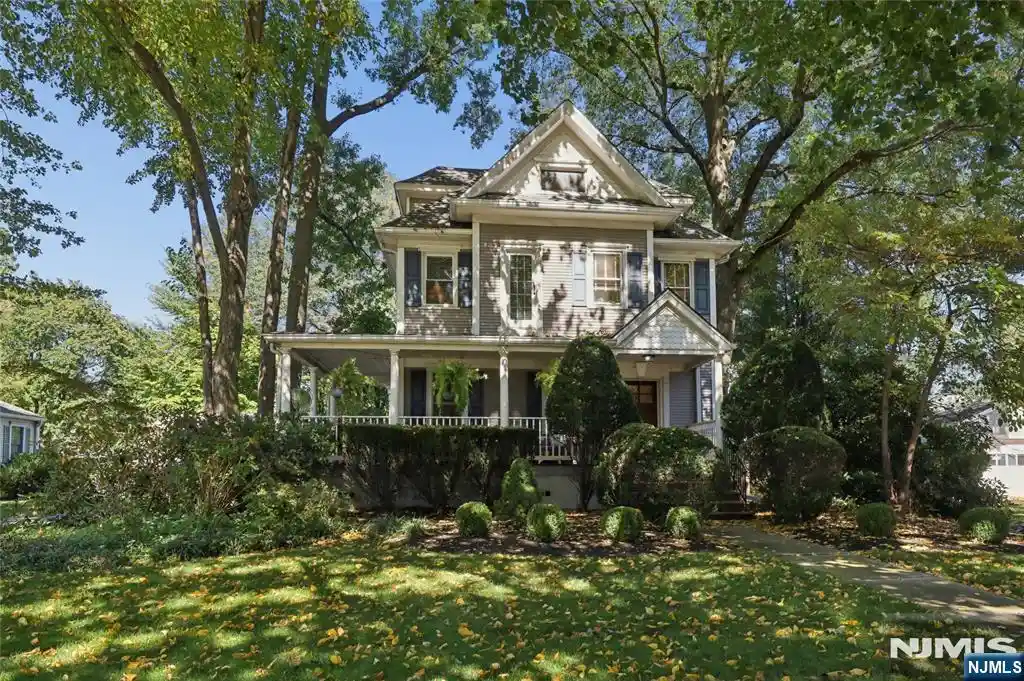 Single family home for sale at 526 Oradell Ave, Oradell, NJ 07649 | MLS# 26039491