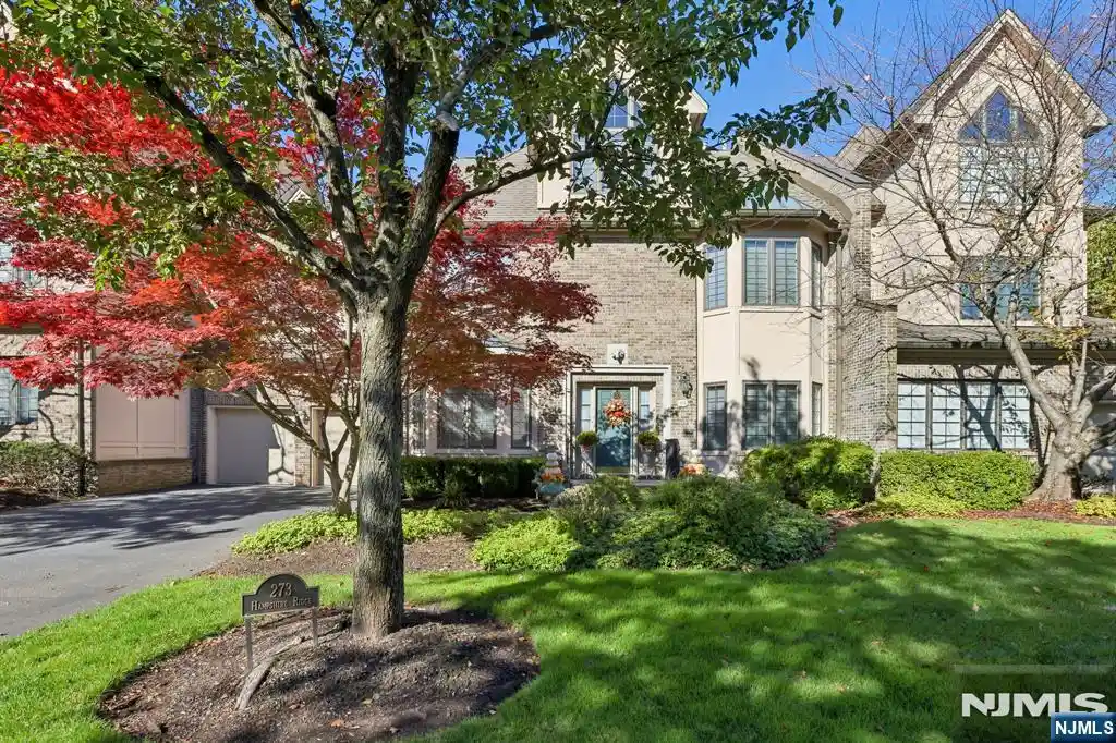 Photo 1 of Sale Pending at 273 Hampshire Ridge #273, Park Ridge, NJ 07656 | MLS# 26039513 | Listing updated on 2026-10-28