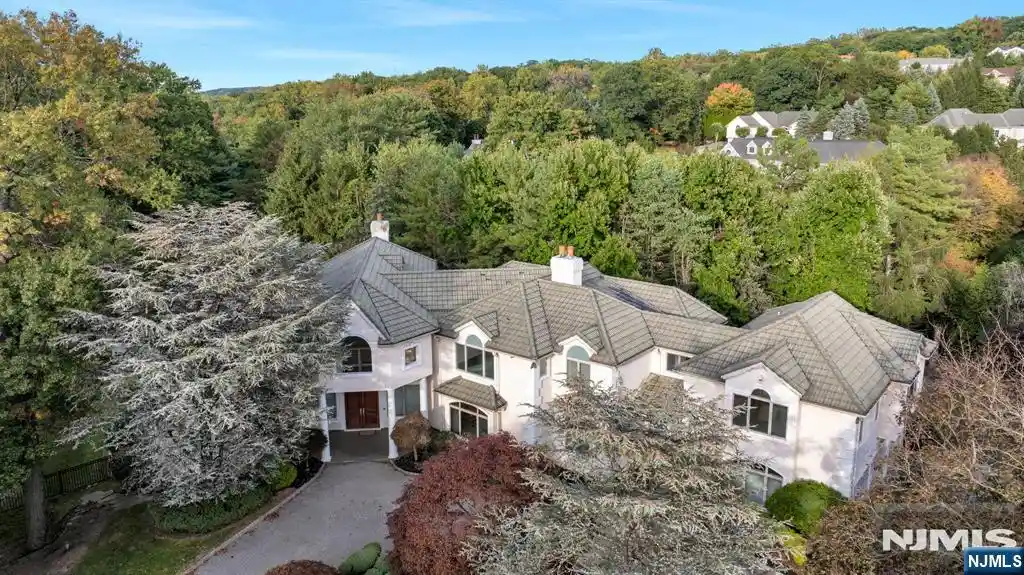 Single family home for sale at 11 Fairway Ct, Cresskill, NJ 07626 | MLS# 26039633