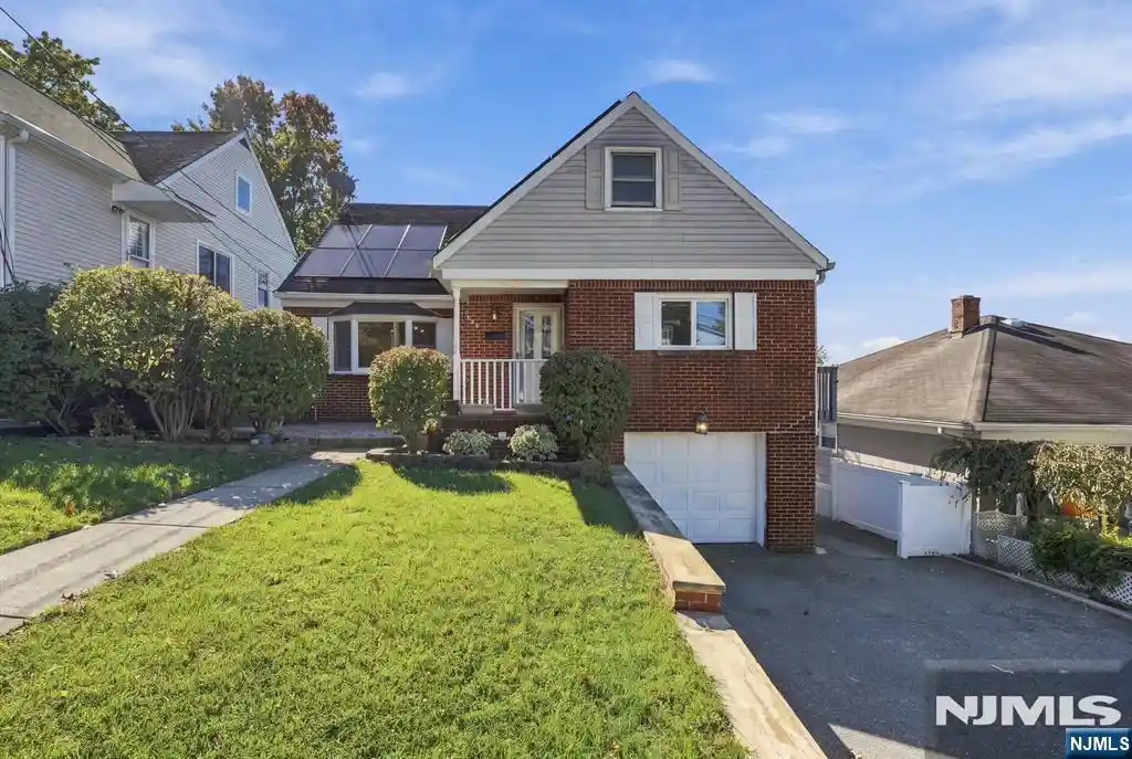 Photo 1 of Single family home for sale at 598 Elm Ave, Ridgefield, NJ 07657 | MLS# 26040679 | Listing updated on 2026-10-29