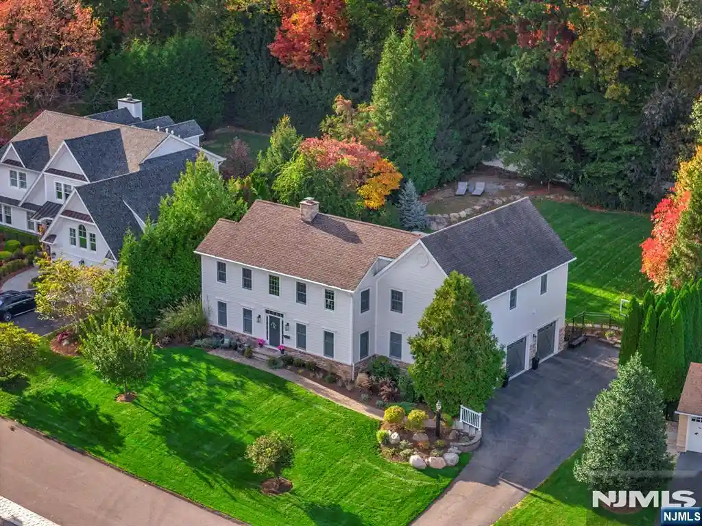 Photo 1 of Single family home for sale at 313 W Stevens Ave, Wyckoff, NJ 07481 | MLS# 26041082 | Listing updated on 2026-10-29