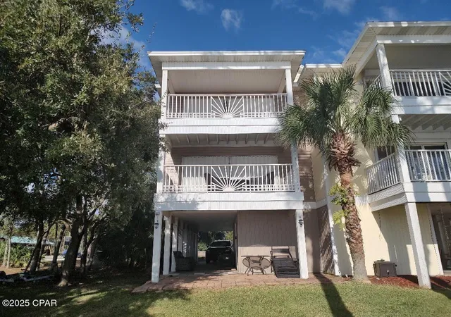 2nd image of 5833 N Lagoon Dr #A, Panama City, FL 32408 | MLS# 769107