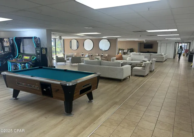 2nd image of 6505 Thomas Dr, Panama City, FL 32408