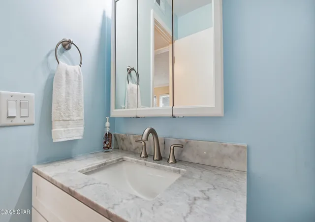 Photo 4 of Condominium at 1301 Beck Ave #41, Panama City, FL 32401 | MLS# 774446 | | Sold on 2025-11-21