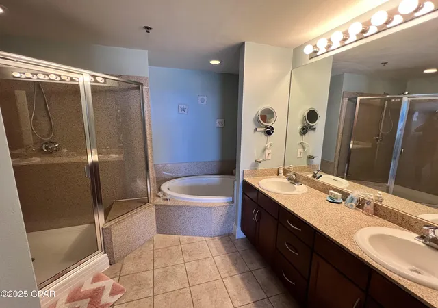 Listing Photo 1 - Condo for sale in building located at 9860 S Thomas Dr, Panama City, FL 32408 - Unit #1026