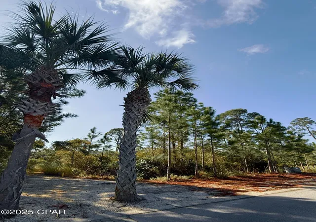 3rd image of 5228 Kingston Cir, Panama City, FL 32408 | MLS# 771053