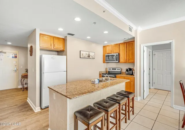 Listing Photo 4 - Condo for sale in building located at 12011 Front Bch Rd, Panama City Beach, FL 32407 - Unit #1405B