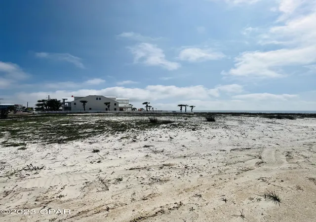 2nd image of 2207 Hwy 98 Hwy, Port Saint Joe, FL 32456 | MLS# 737685