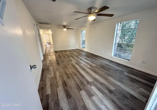 3rd image of 1012 Washington Ave, Graceville, FL 32440 | MLS# 767429