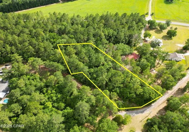 Homes for sale in Bonifay, FL | 000 Fairway Dr, Bonifay, FL 32425 | MLS# 774570