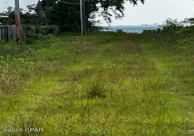 Homes for sale in Freeport, FL | 755 Watson Rd, Freeport, FL 32439 | MLS# 771350