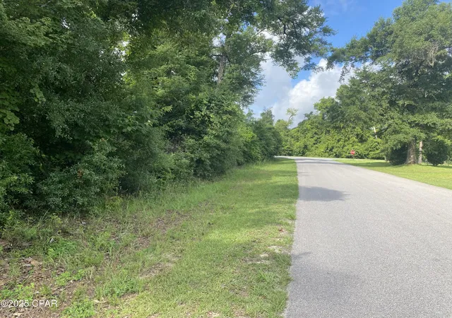 2nd image of 0000 Oak Dr #13, Marianna, FL 32446 | MLS# 775008