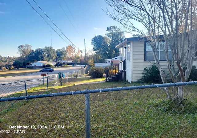 3rd image of 2779 Brenda St, Marianna, FL 32448 | MLS# 766408