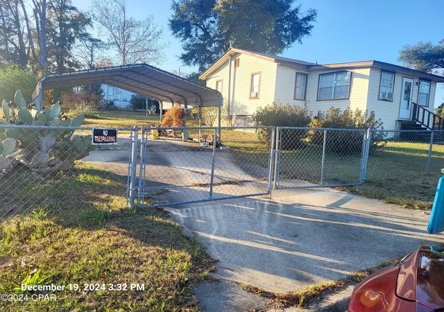 4th image of 2779 Brenda St, Marianna, FL 32448 | MLS# 766408