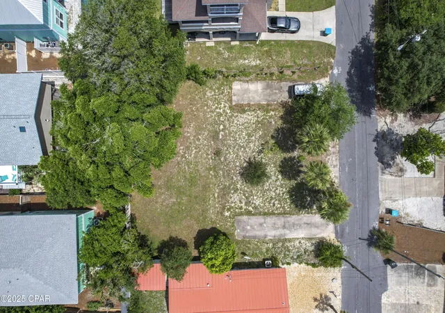 2nd image of 232 Cathy Pl, Panama City Beach, FL 32413 | MLS# 775624