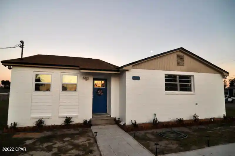 Photo 1 of Single family home for sale at 802 College Ave, Panama City, FL 32401 | MLS# 733282 | Listing updated on 2026-10-14