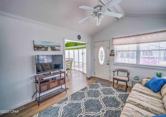 5th image of 336 Lagoon Ln, Panama City, FL 32408 | MLS# 776125