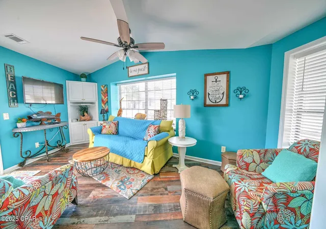 Photo 4 of Single family home for sale at 92 Gulf Loop, Panama City, FL 32408 | MLS# 773065 | Listing updated on 2026-05-30