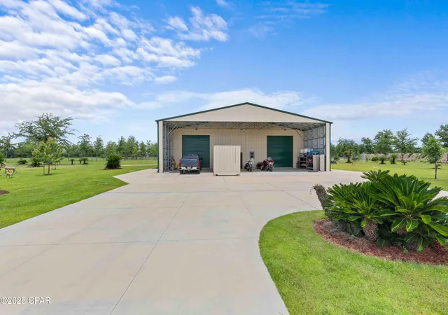 5th image of 701 State Road 20 W, Youngstown, FL 32466 | MLS# 775463