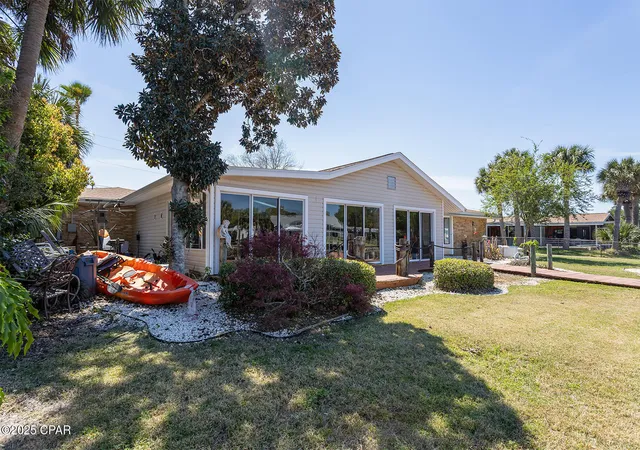 Photo 4 of Single family home for sale at 419 Bay Shore Dr, Panama City Beach, FL 32407 | MLS# 766364 | Listing updated on 2026-05-30