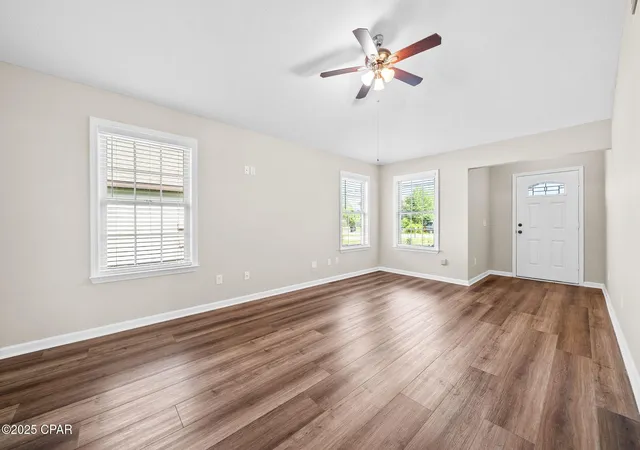 3rd image of 3334 Ten Acre Rd, Panama City, FL 32405 | MLS# 774188