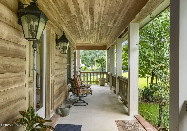 Homes for sale in Marianna, FL | 3482 Seminole Ln, Marianna, FL 32448 | MLS# 776886