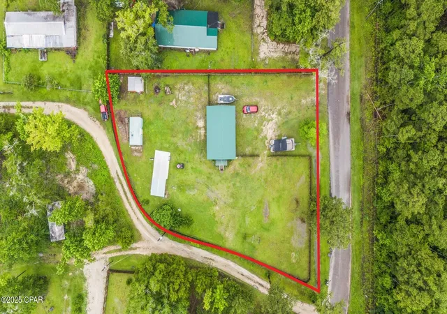 2nd image of 674 Bryant Landing Rd, Wewahitchka, FL 32465 | MLS# 775055