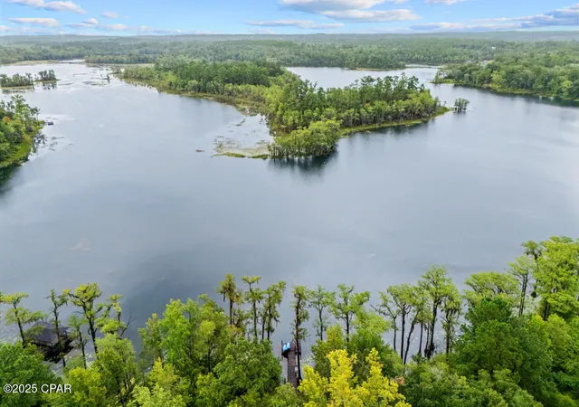 5th image of 2942 Paradise Lakes Rd, Chipley, FL 32428 | MLS# 777685
