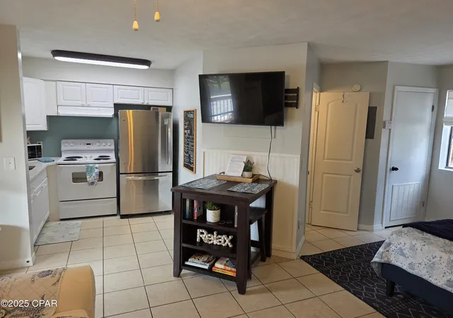 2nd image of 4114 Holiday Dr #17, Panama City Beach, FL 32407 | MLS# 778401
