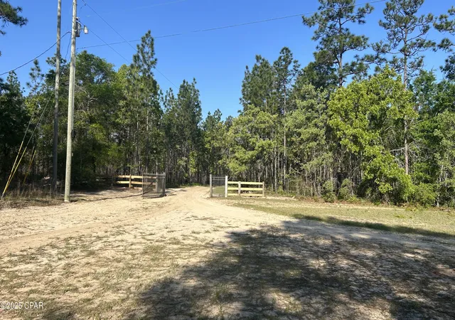 37th image of 4264 Cleveland Rd, Baker, FL 32531 | MLS# 778842