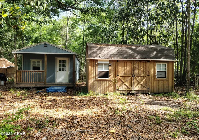 3rd image of 1414 Hwy 2, Graceville, FL 32440 | MLS# 779116