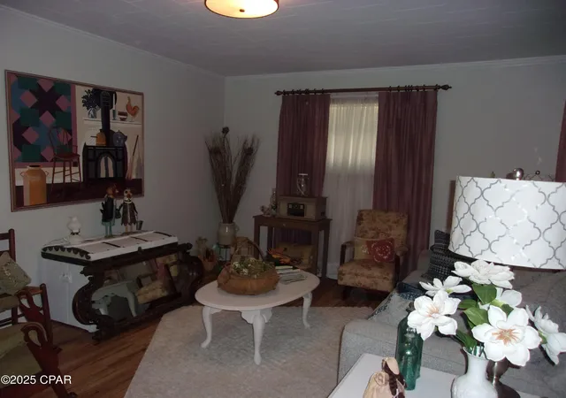 3rd image of 703 S Weeks St, Bonifay, FL 32425 | MLS# 779207