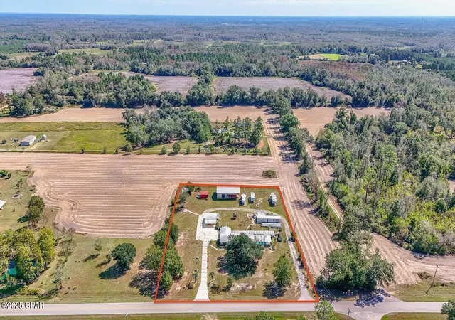 Homes for sale in Cottondale, FL | 2706 Sapp Rd, Cottondale, FL 32431 | MLS# 779999
