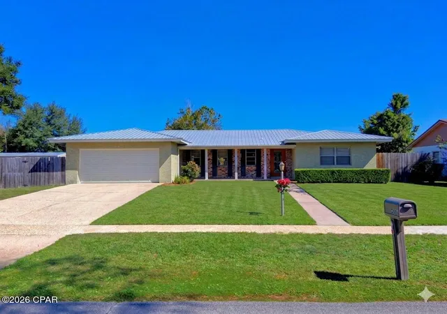 Homes for sale in Chipley, FL | 2056 Sunny Hills Blvd, Chipley, FL 32428 | MLS# 780308