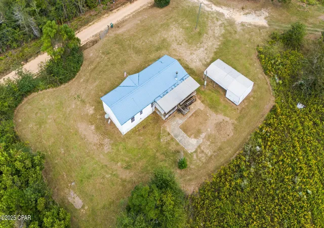Homes for sale in Cottondale, FL | 2273 Obert Rd, Cottondale, FL 32431 | MLS# 780355
