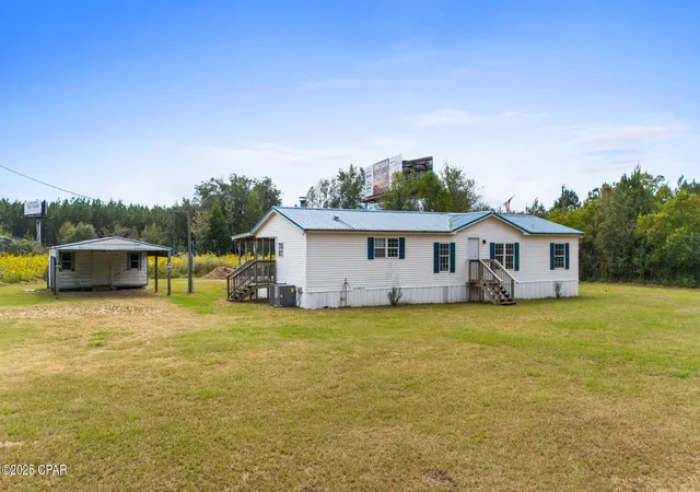 Homes for sale in Cottondale, FL | 2273 Obert Rd, Cottondale, FL 32431 | MLS# 780355
