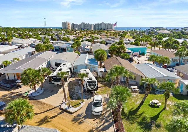 2nd image of 207 Squid Ln, Panama City, FL 32408 | MLS# 780496