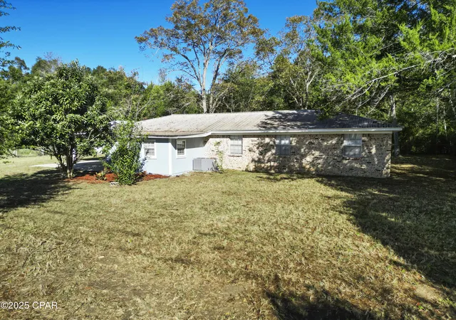 Homes for sale in Greenwood, FL | 5096 Fort Road, Greenwood, FL 32443 | MLS# 781342