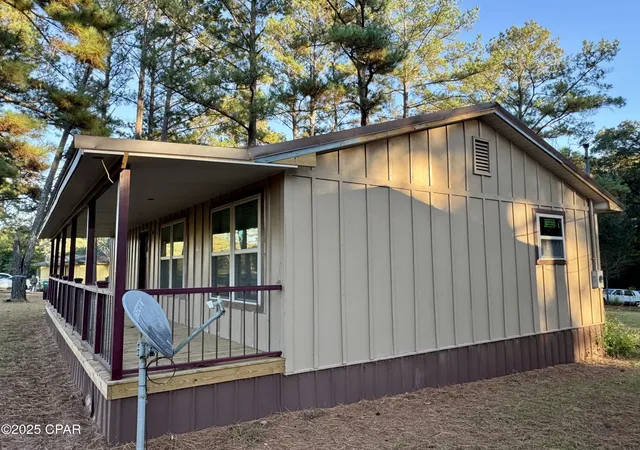 4th image of 2729 Hwy 2, Campbellton, FL 32426 | MLS# 781504