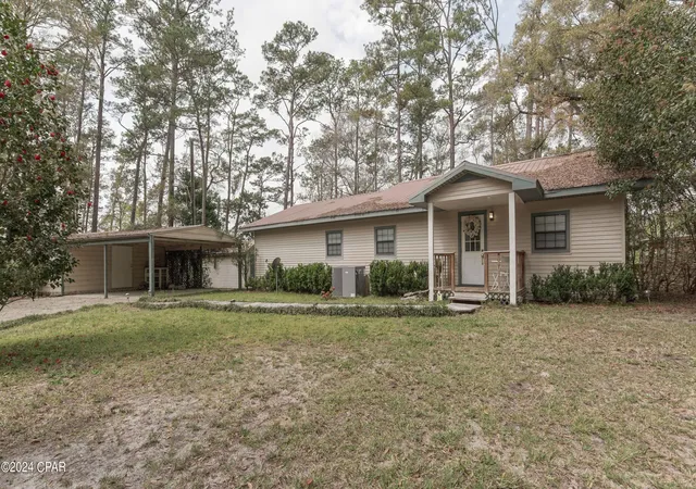 Homes for sale in Vernon, FL | 3642 Lucianne Dr, Vernon, FL 32462 | MLS# 781519