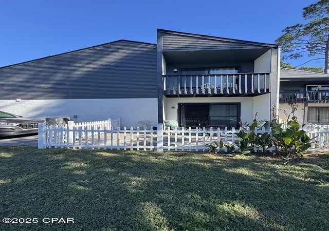 Photo 3 of Condo for sale at 7125 N Lagoon Dr #H, Panama City, FL 32408 | MLS# 781529 | Listing updated on 2026-07-06