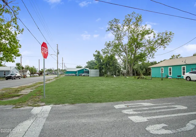 1st image of 524 Martin Luther King Blvd, Port St Joe, FL 32456 | MLS# 781609