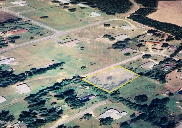 2nd image of 19127 Nw 22nd St, Blountstown, FL 32424 | MLS# 781635