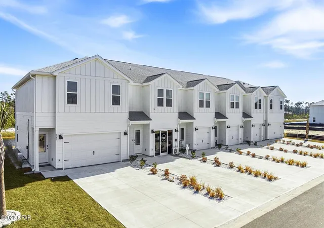 Photo 3 of Sale Pending at 321 Sea Tern Ln, Port Saint Joe, FL 32456 | MLS# 781940 | Listing updated on 2026-07-12