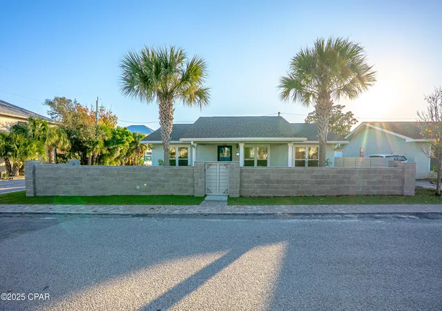 3rd image of 20003 First Ave, Panama City Beach, FL 32413 | MLS# 782323