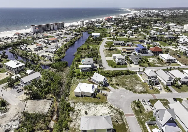 4th image of 211 Kendra Davis Blvd, Mexico Beach, FL 32456 | MLS# 782474
