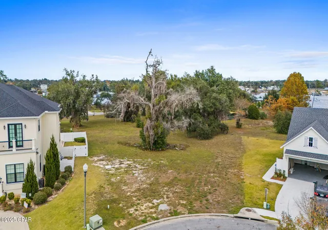 3rd image of 335 Watson Bayou Cir, Panama City, FL 32401 | MLS# 782529