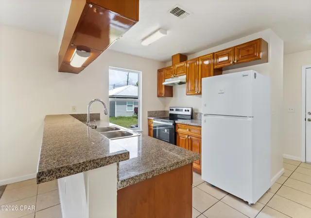Photo 3 of Multi family home for sale at 754 Sherman Ave #A & B, Panama City, FL 32401 | MLS# 782595 | Listing updated on 2026-09-21