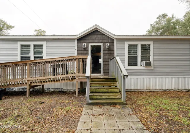 40th image of 214 Lakepoint Rd, Alford, FL 32420 | MLS# 783008
